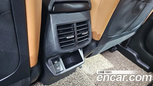 Kia Seltos New — Фото автомобиля 30