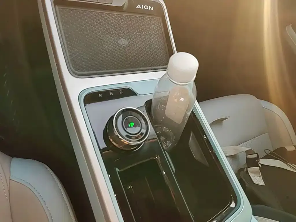 Aion AION Y 2022 70 Smart Leader Edition LFP — Фото автомобиля 13