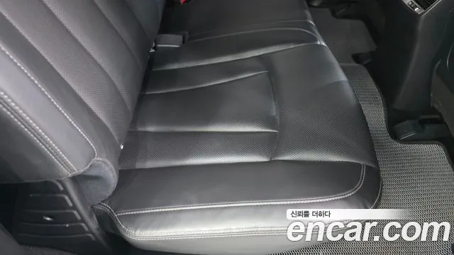 KG_Mobility_Ssangyong Rexton Новый Rexton Sport Khan Дизель 2.2 4WD — Фото автомобиля 8