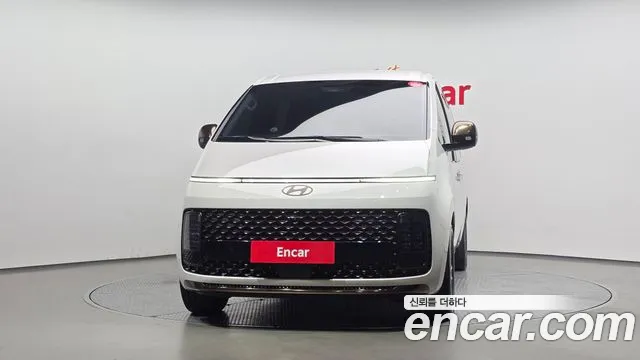 Hyundai Staria — Фото автомобиля 3