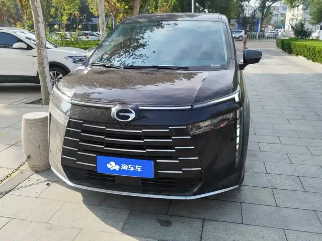 GAC Trumpchi E8 — Фото автомобиля 2