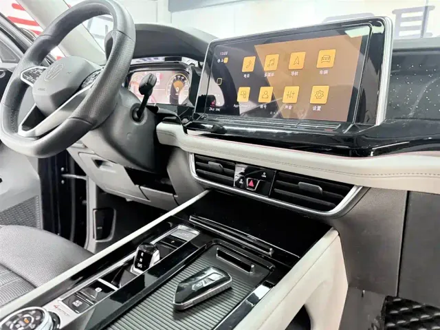 Volkswagen Teramont — Фото автомобиля 18