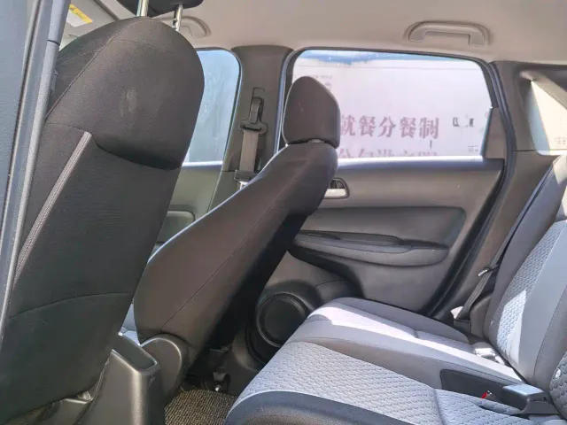 Honda Fit — Фото автомобиля 9
