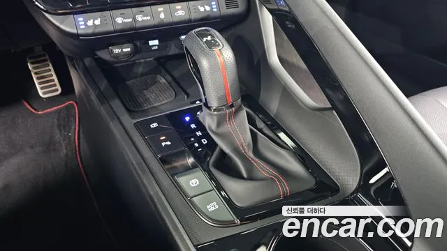 Hyundai AVANTE Новый Avante (CN7) — Фото автомобиля 9