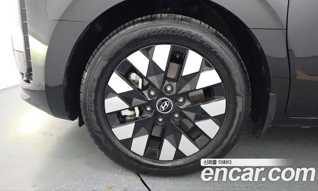 Hyundai Staria — Фото автомобиля 5