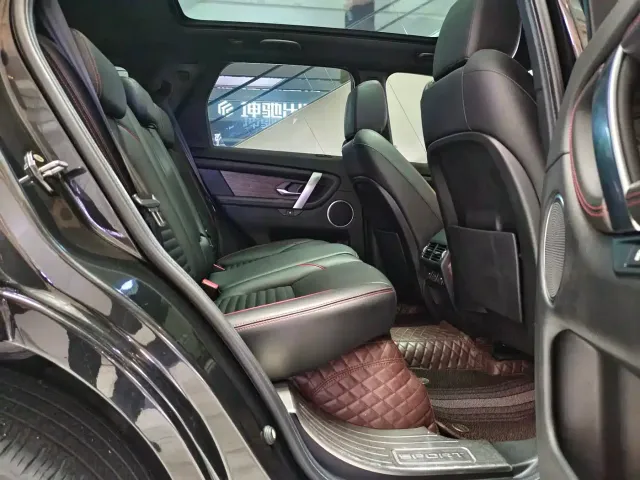 Land Rover Discovery Sport — Фото автомобиля 17