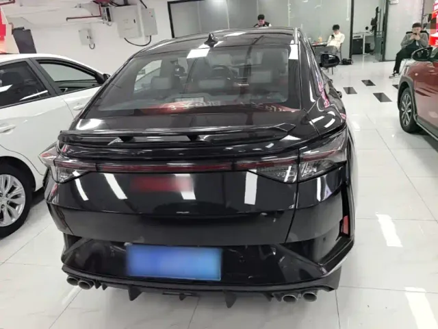 Dongfeng Yixuan — Фото автомобиля 5