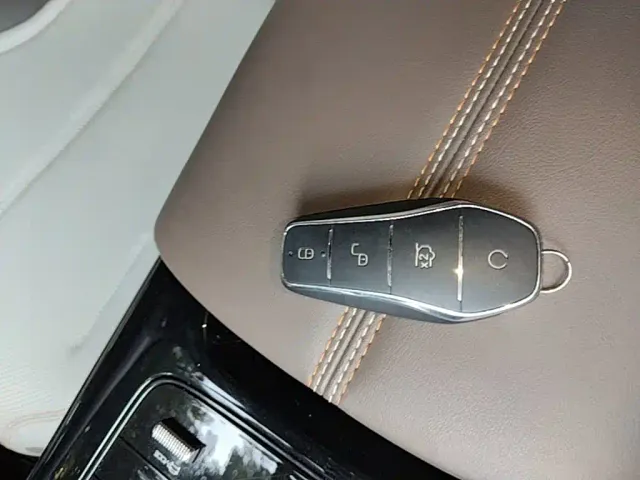 BYD Qin PLUS — Фото автомобиля 8