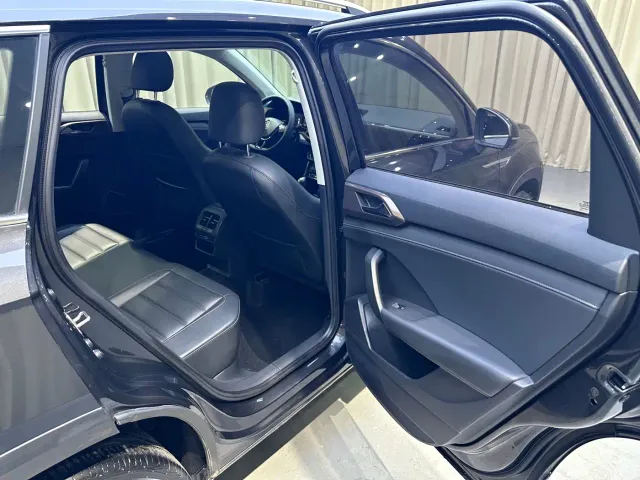 Volkswagen Tharu — Фото автомобиля 16