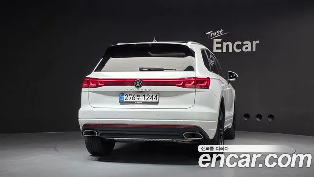 Volkswagen Touareg Touareg 3 поколение 3.0 TDI Prestige — Фото автомобиля 3