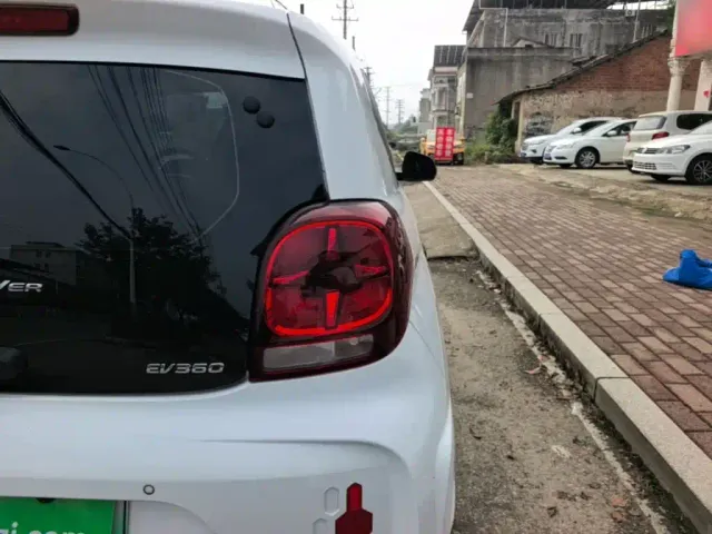 Roewe Kaiwei CLEVER 2021 302km All-round Edition — Фото автомобиля 7
