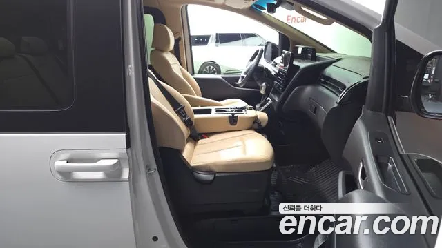 Hyundai Staria — Фото автомобиля 16