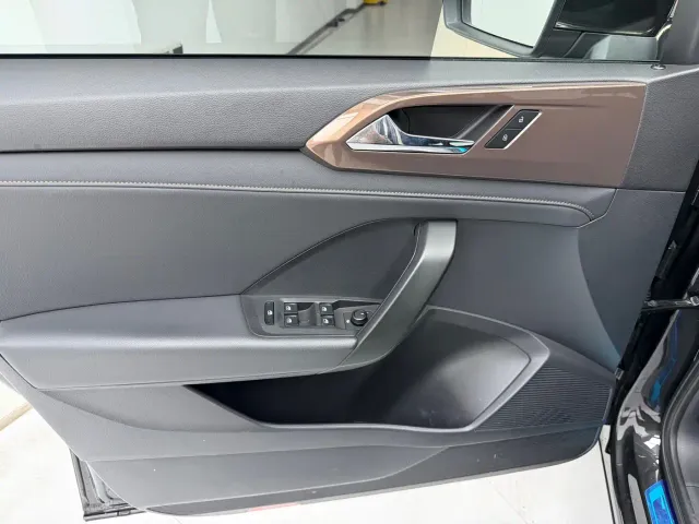 Volkswagen Tharu — Фото автомобиля 11