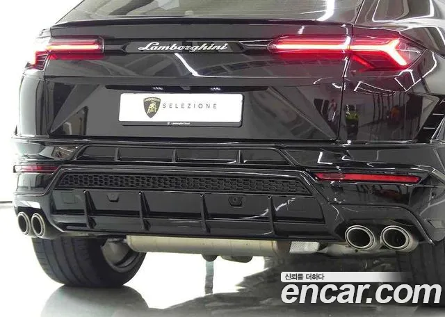 Lamborghini Urus — Фото автомобиля 20