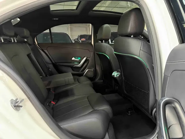 Mercedes-Benz A-Class — Фото автомобиля 15