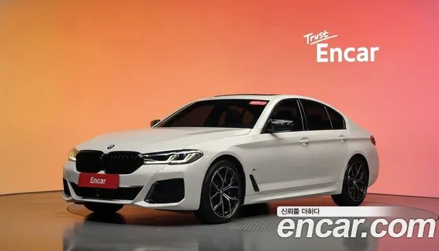 Фотография автомобиля — BMW 5 Series G30