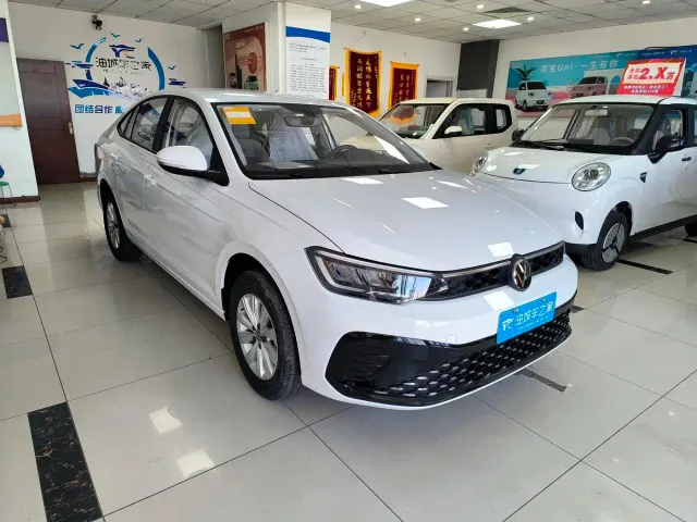 Volkswagen Lavida — Фото автомобиля 3