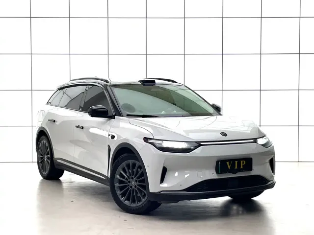 Leapmotor C11 — Фото автомобиля 3