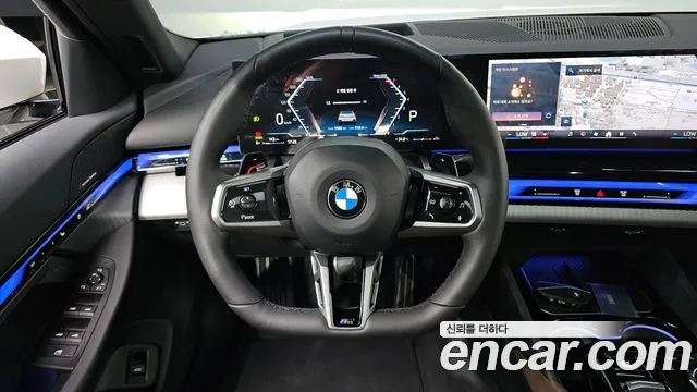 BMW 5 Series G60 — Фото автомобиля 12