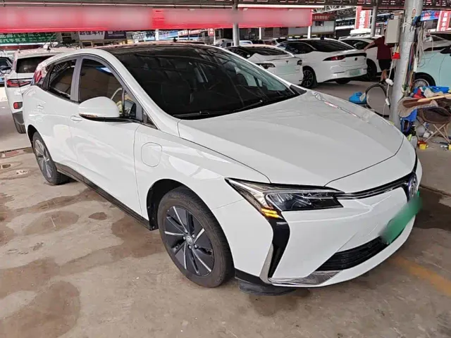 Buick Velite 6 — Фото автомобиля 3