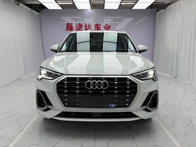 Audi Q3 — Фото автомобиля 2