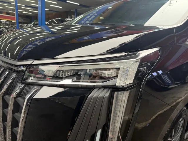 GAC Trumpchi M8 — Фото автомобиля 4