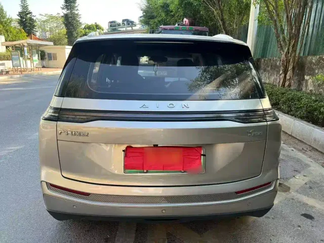 GAC Aion Y — Фото автомобиля 5