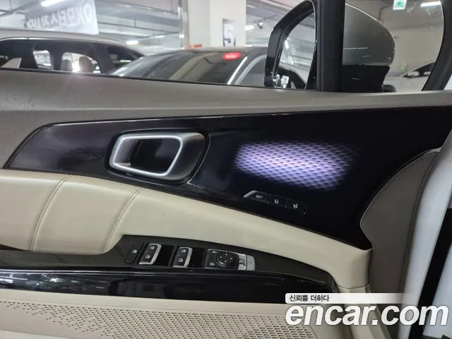 Kia Canival Carnival 4 поколение Дизель 9 мест Signature — Фото автомобиля 7