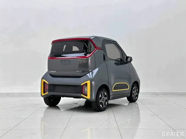 Wuling NanoEV — Фото автомобиля 3