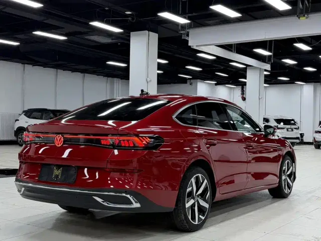 Volkswagen Lamando — Фото автомобиля 8