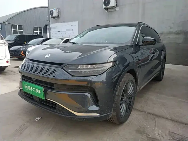Фотография автомобиля — Leapmotor C11