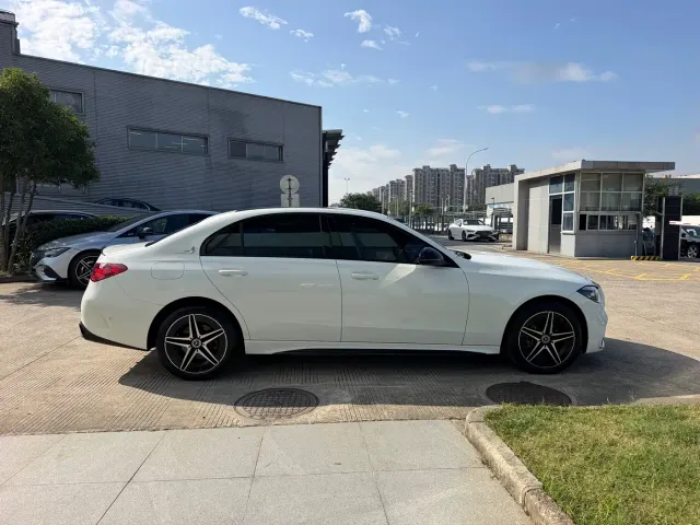 Mercedes-Benz C-Class — Фото автомобиля 8