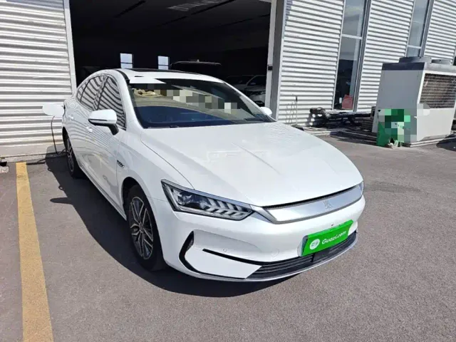 BYD Qin PLUS — Фото автомобиля 3