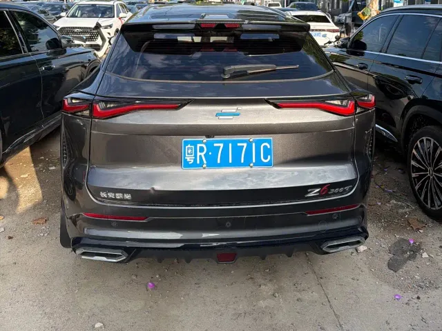 Changan Z6 — Фото автомобиля 9