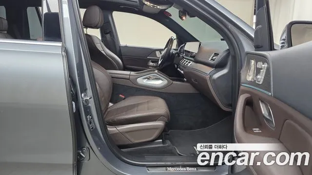 Mercedes-Benz GLS-Class — Фото автомобиля 22