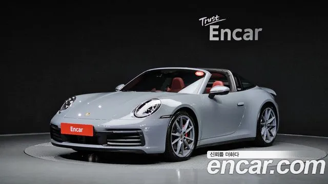 Фотография автомобиля — Porsche 911 992