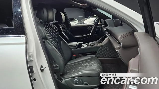 Genesis GV80 — Фото автомобиля 11