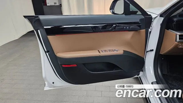 Hyundai Grandeur — Фото автомобиля 23