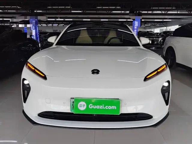 Nio ET5 Touring — Фото автомобиля 2