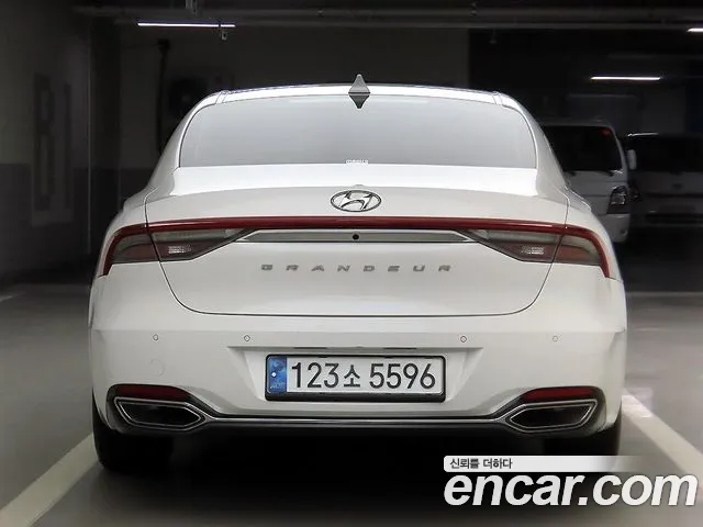 Hyundai Grandeur (New) Hybrid — Фото автомобиля 3