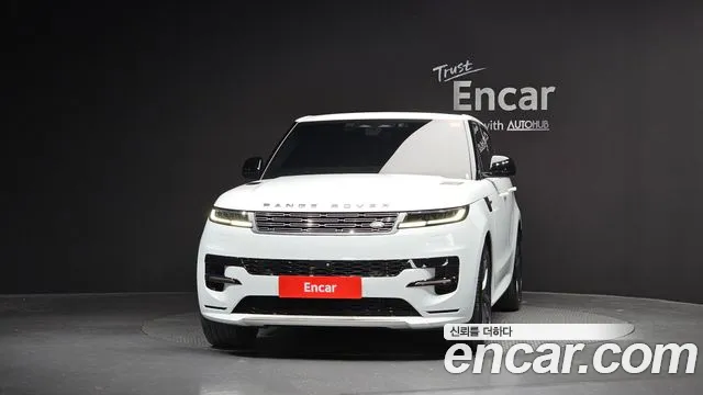 Land Rover Range Rover Sport — Фото автомобиля 3