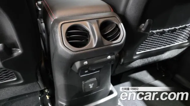 Jeep Wrangler Wrangler (JL) — Фото автомобиля 18