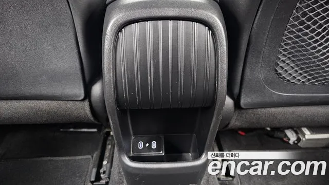 Hyundai Kona — Фото автомобиля 28