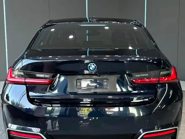 BMW i3 — Фото автомобиля 7