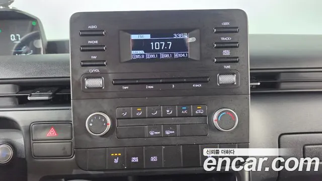 Hyundai Staria Staria Карго 3 места — Фото автомобиля 12