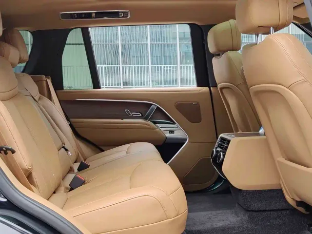 Land Rover Range Rover — Фото автомобиля 19