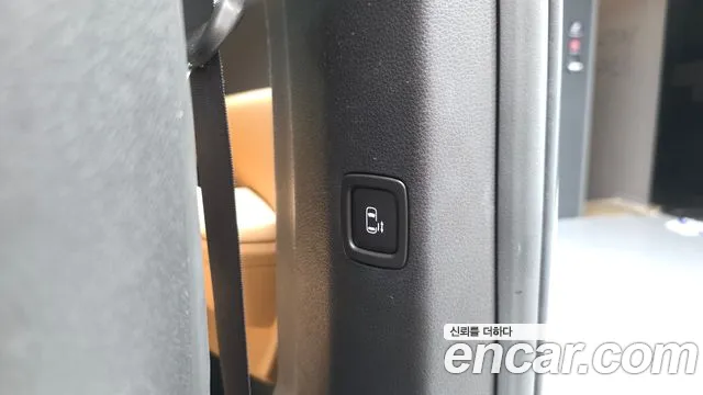 Kia Canival Carnival 4 поколение Бензин 9 мест Prestige — Фото автомобиля 27
