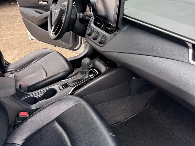 Toyota Corolla — Фото автомобиля 9