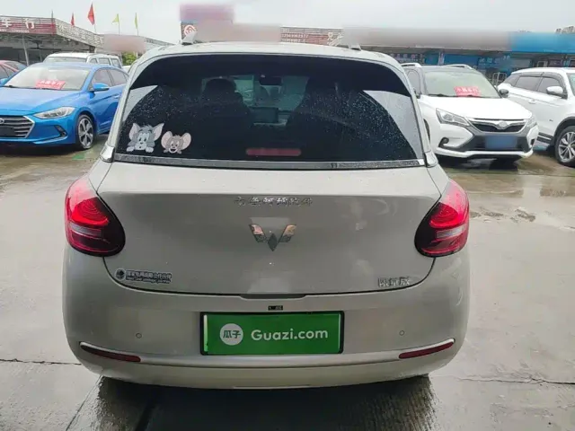 Wuling Bingo — Фото автомобиля 5