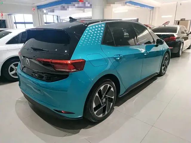 Volkswagen ID.3 — Фото автомобиля 6